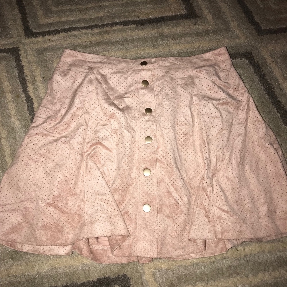 American Threads button skirt